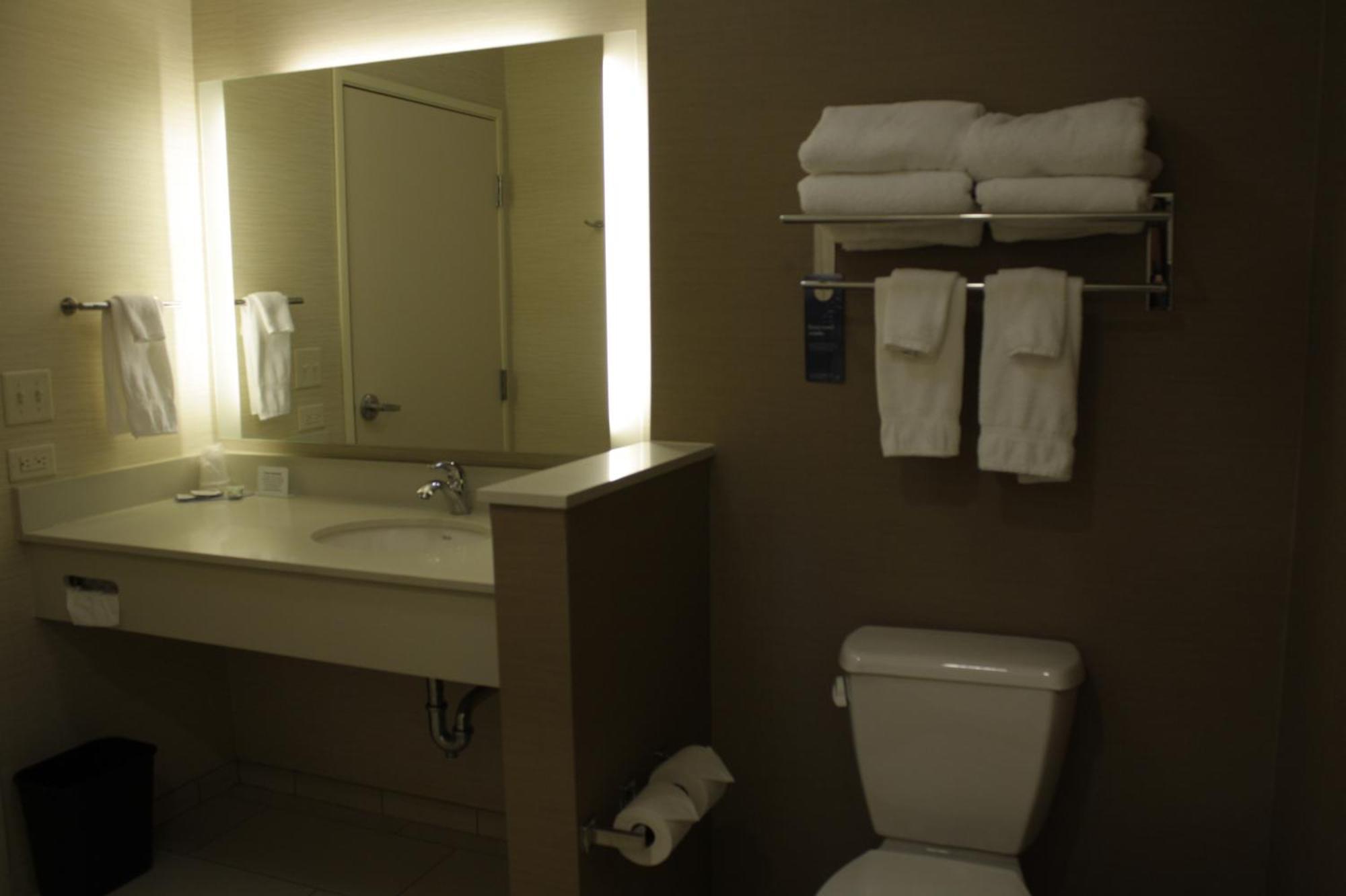Fairfield Inn & Suites By Marriott Detroit Lakes Esterno foto