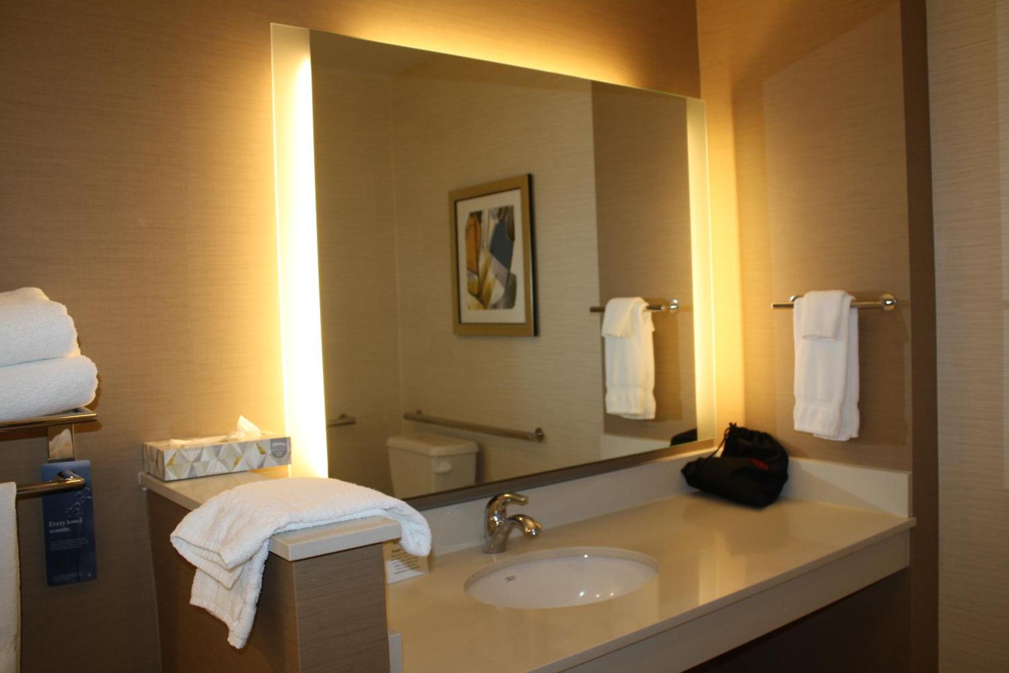 Fairfield Inn & Suites By Marriott Detroit Lakes Esterno foto